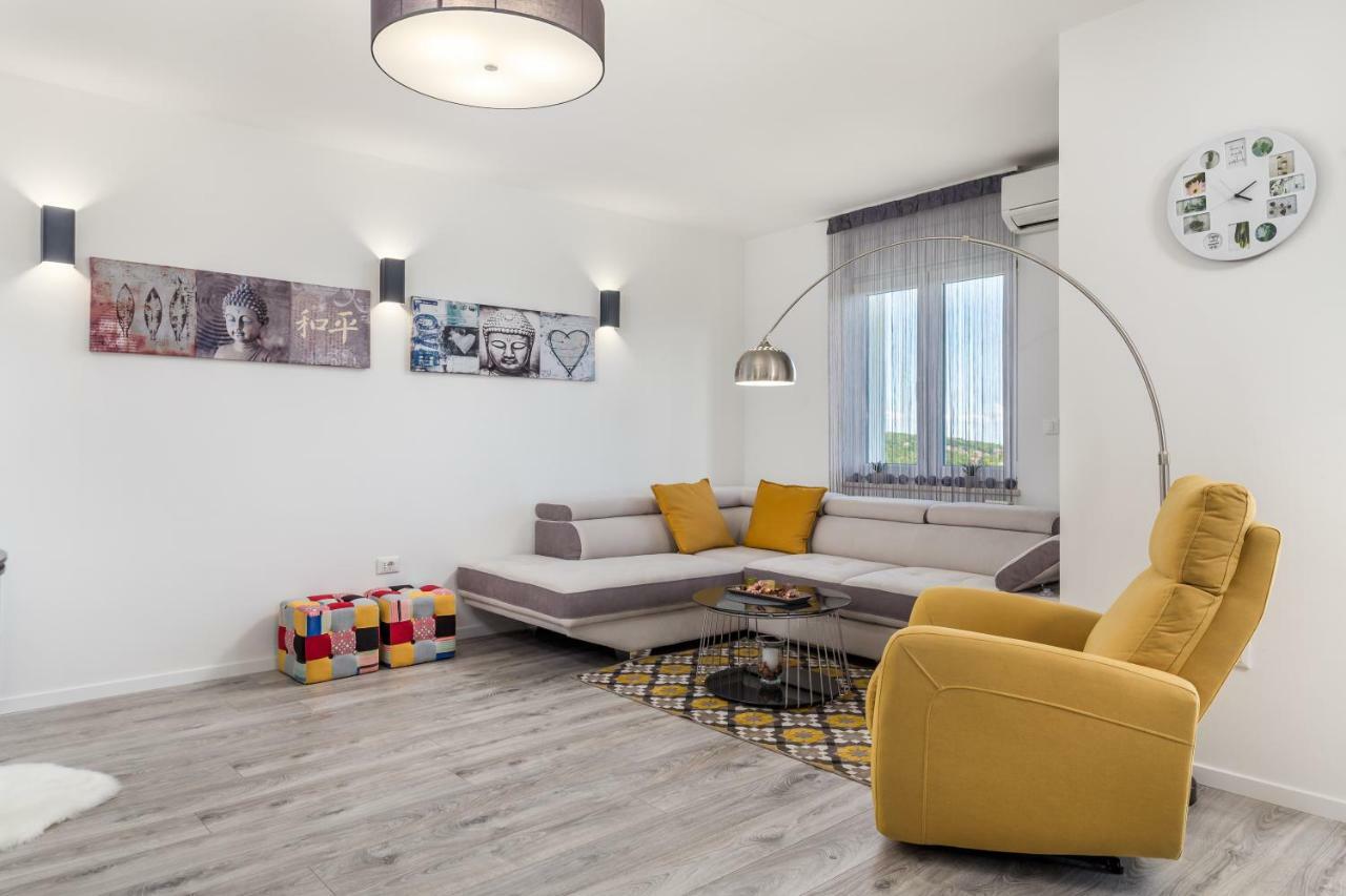 Luxury Apartment La Es Marcelji Ngoại thất bức ảnh