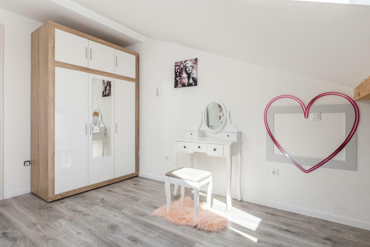 Luxury Apartment La Es Marcelji Ngoại thất bức ảnh