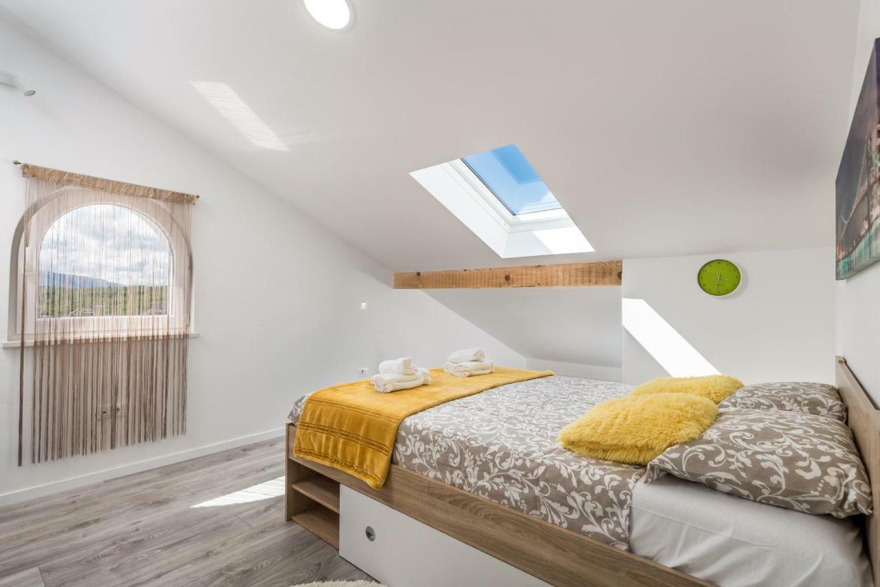Luxury Apartment La Es Marcelji Ngoại thất bức ảnh